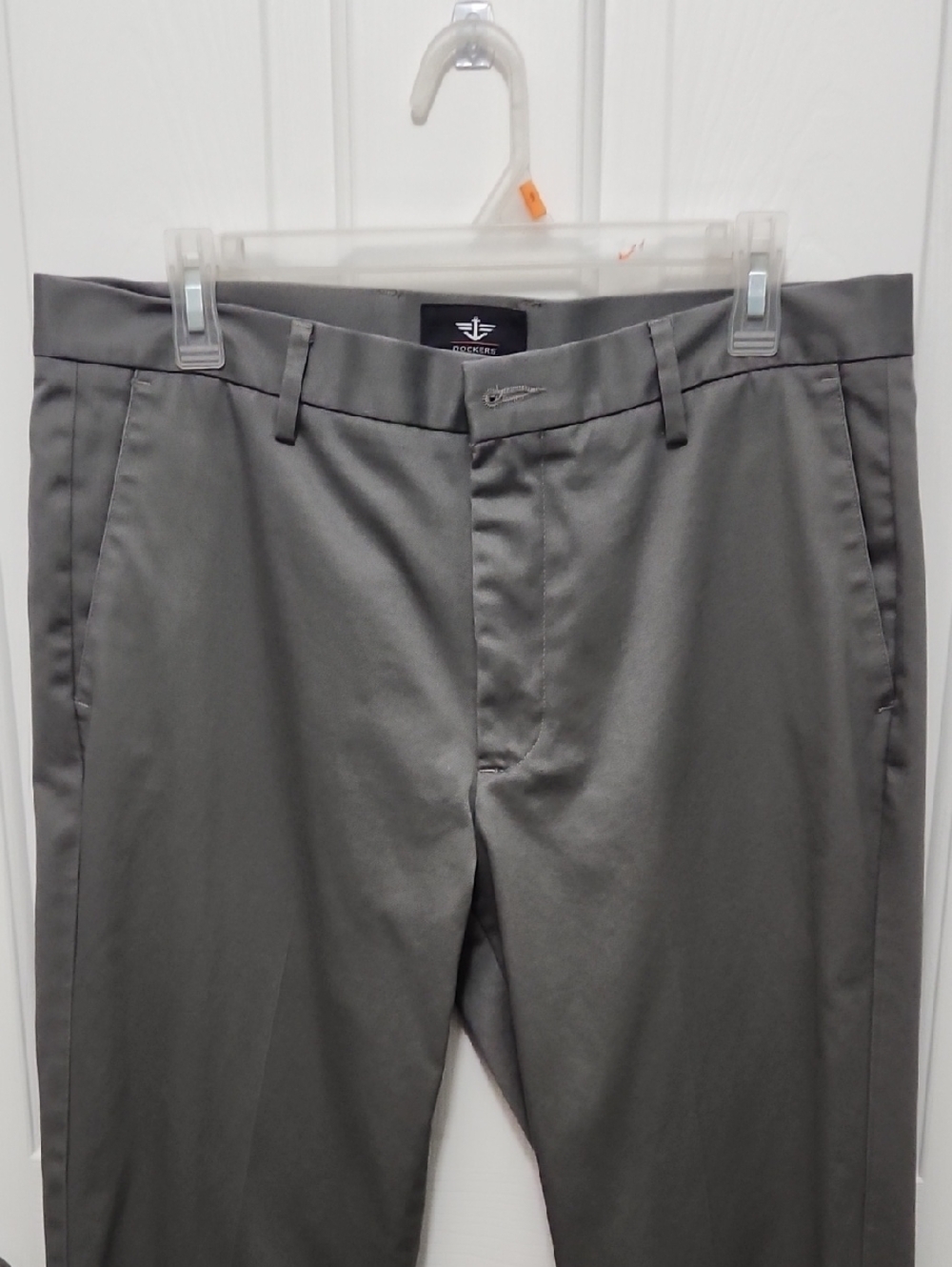 Dockers Men's Gray Straight-Leg Chinos